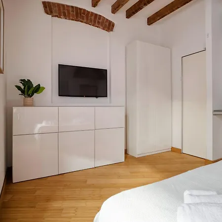 Navigli Modern In Design Area By Mastery