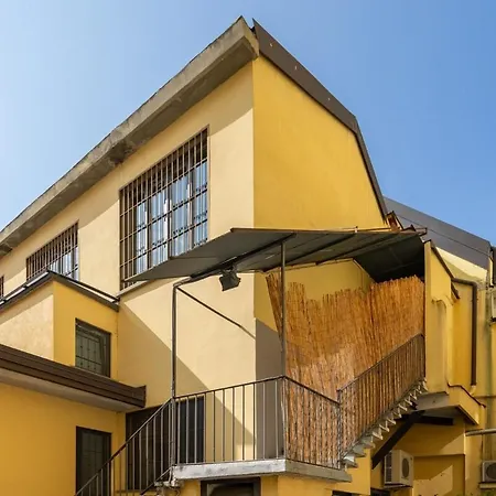 Large Loft Porta Romana With Free Wi-fi *
