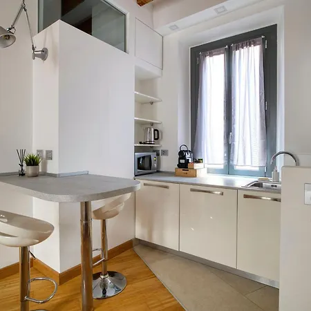 דירה Navigli Modern In Design Area By Mastery מילאנו