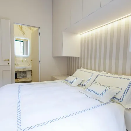 Апартаменты Marcora 6t Luxury Living In Brera - 15min Walk To Duomo Милан