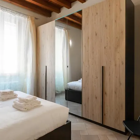 Italianway Easy - Muratori 8 * Milano