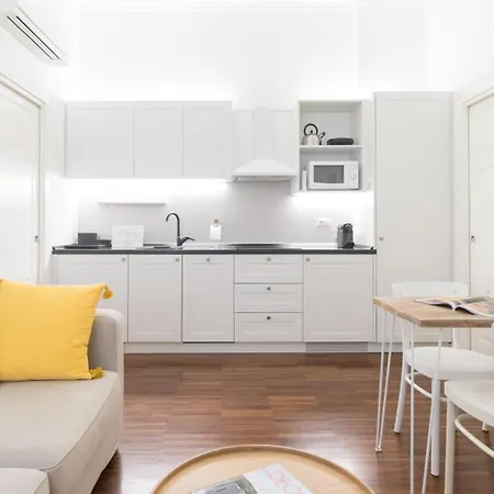 Italianway Easy - Jacopo Dal Verme 4 Apartment