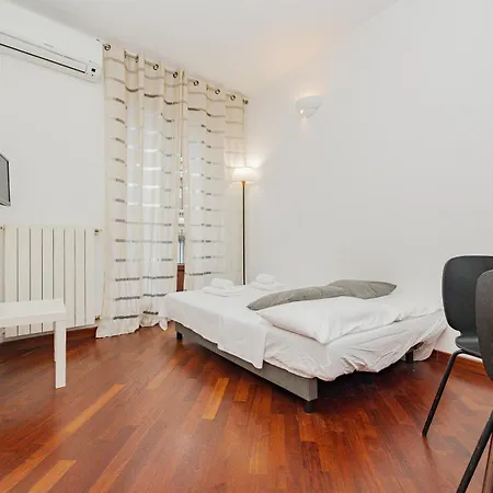 Bilocale In Piazza Duomo 4pax * Milaan