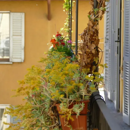 Nonna Nilla, A Large And Cozy Flat In Porta Venezia Апартаменты *