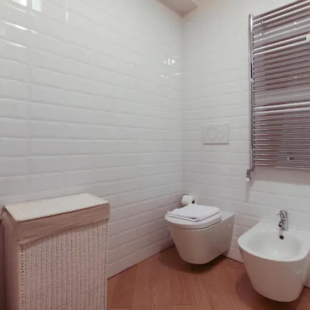 Hacca Collection 3-br Oasis In Porta Venezia Lägenhet *
