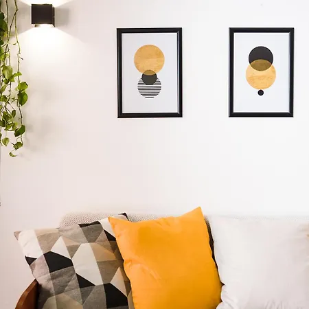 Apartamento Exclusive With Terrace At 15 Min To Duomo