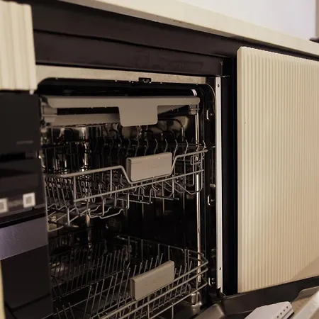 Апартаменты Marcora 6t Luxury Living In Brera - 15min Walk To Duomo Милан