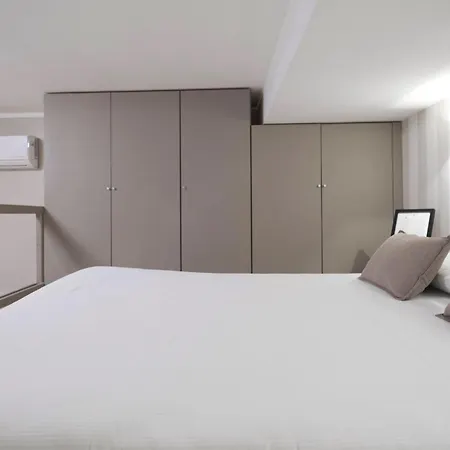 Apartment Comecasa Incantevole Loft In Bocconi