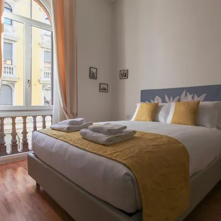 Hacca Collection - Chic 2br In Cool Porta Venezia District Апартаменты Милан