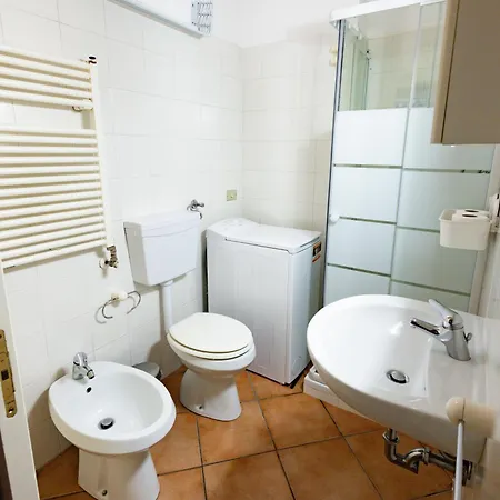 Artstay Porta Romana Parking 3th Floor No Lift * Milan