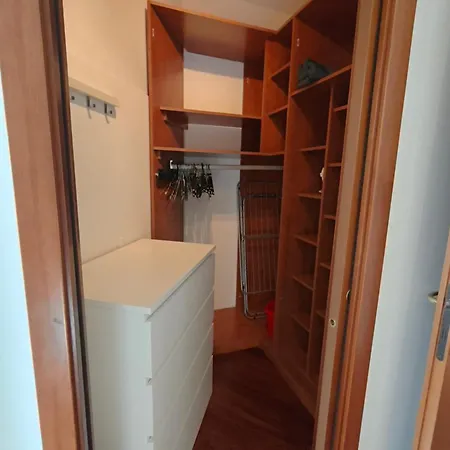 شقة Center Urban Apt, Ac, Wifi, Metro M3 Duomo *