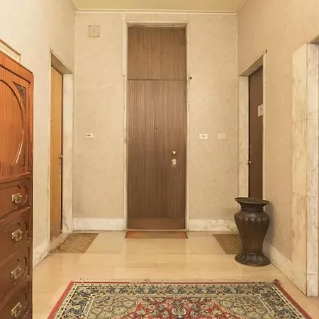 Classbnb - 400 Meters From Duomo דירה *