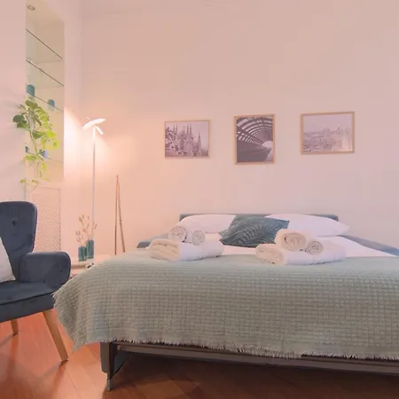 Dateo - Your - Work & Romance * 米兰