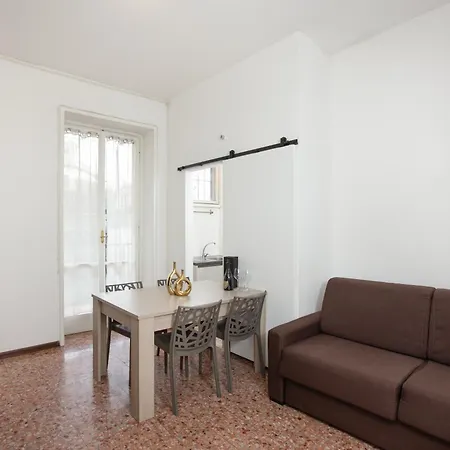 Artstay - Exclusive In Porta Romana, Free Parking Milano