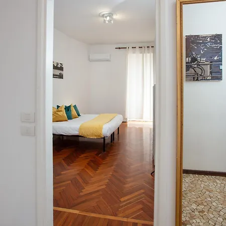 Artstay - Exclusive In Porta Romana, Free Parking *