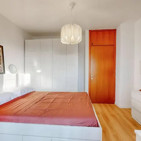 Brand New 1 Bedroom In Navigli Area Apartman *