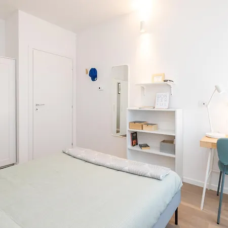 Lägenhet Joivy Solari Tolstoj Milano