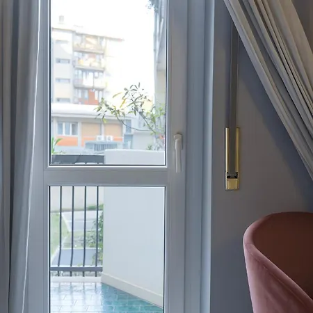The Boutique - Tram 14 Direct To Duomo - Tortona Design With Balcony - Center 公寓 米兰