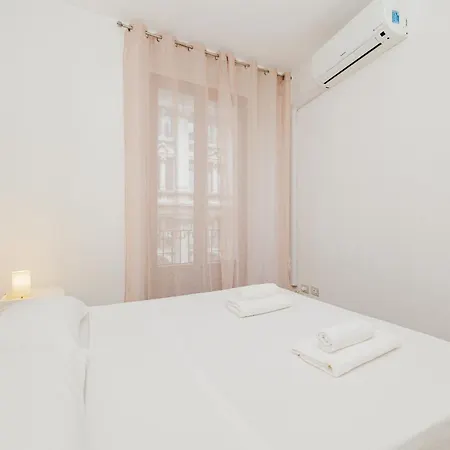 Bilocale In Piazza Duomo 4pax Appartement Milaan