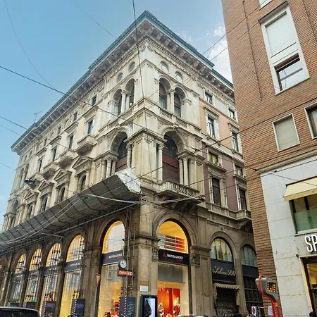 Bilocale In Piazza Duomo 4pax Appartement Milaan