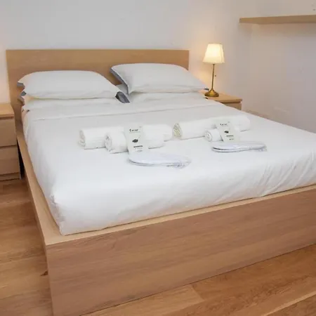 Apartment Luxury Loft With Sauna & Jacuzzi Milan