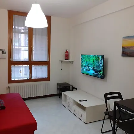 Navigli Star Apartmán *