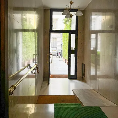 Daire Artstay - Exclusive In Porta Romana, Free Parking