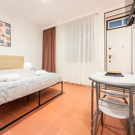 Rrrapido In Brera - Via Mercato *