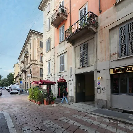 Enjoy Life Style - Tortona Porta Genova Daire