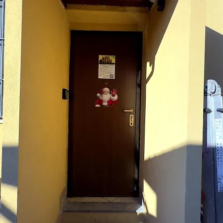 Roberta House Il Tuo Rifugio Per Concerti, Eventi E Fiere Апартаменты *
