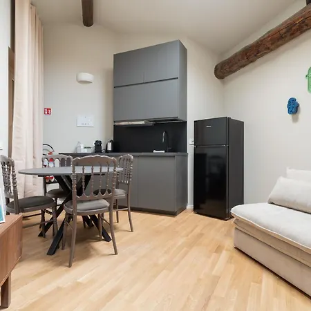 Lägenhet Brera In Porta Venezia