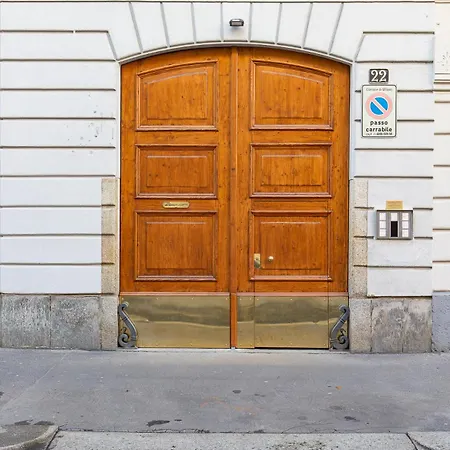 公寓 La Vecchia Milano-les Nubles Vannucci - Il Ballatoio E Il Cortile 米兰