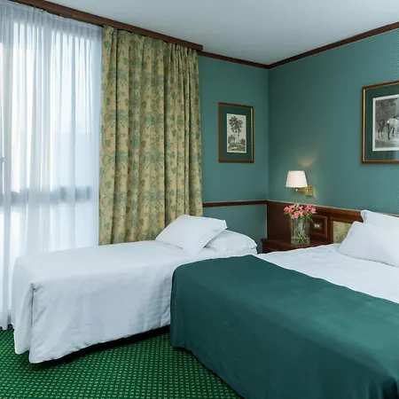 Hotel Leonardo Center Milán