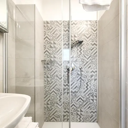 Hotel apartamentowy Giusti 6 Mediolan