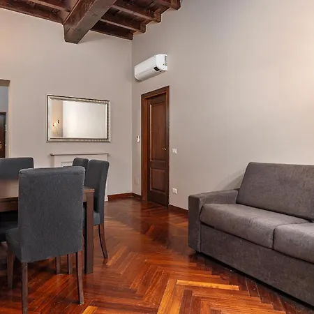 Classbnb - Luxury In Milan's Fashion District - 5 Min From Galleria Vittorio Emanuele Ii * Милан