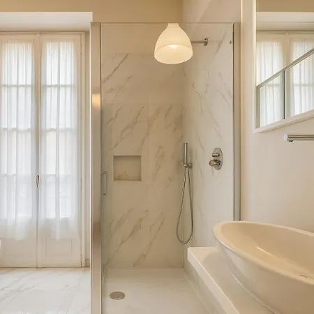 Casa - Classic Elegance, Balcony شقة *