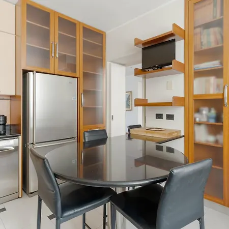 Brera Quadrilocale Di Lusso Con Sauna Apartman Milánó
