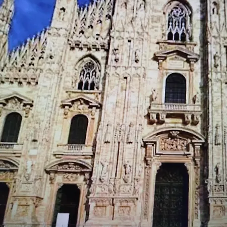 Lunna Place B2b Bed and breakfast Milán