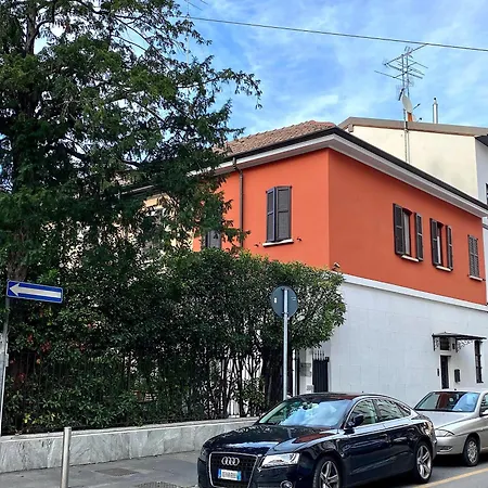 Villa Rainbow District Mood Milano