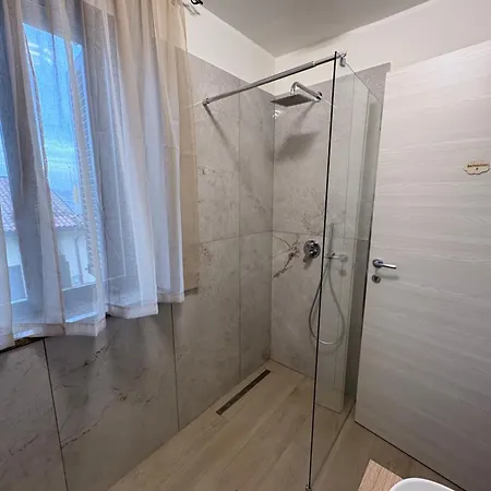 La Corte Milan
