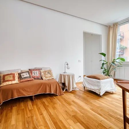 Just Urban - Exclusive 1br Center With Balcony 아파트 밀라노