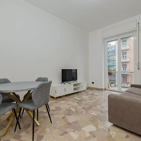 Bnbest Golden Darsena 4 Pax *