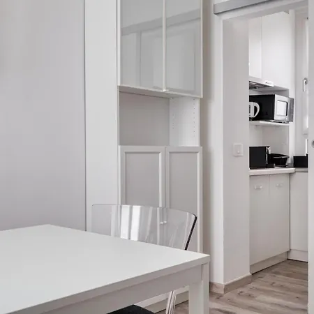 Domusmi Via Fiuggi Apartamento *