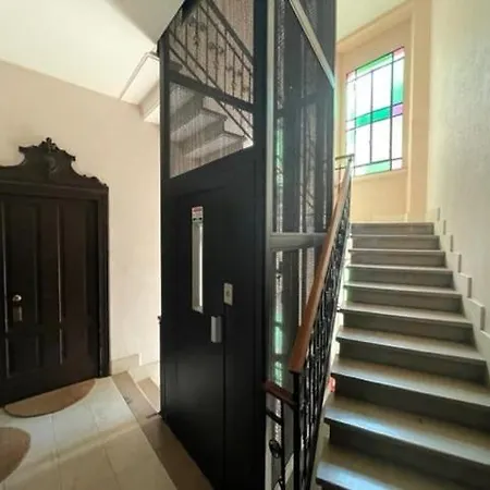 דירה Navigli Elegant With Park View