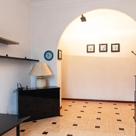 Apartament Youhosty - Lodi Rosso 121 Mediolan