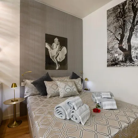 Apartment Gian Giacomo Mora, 13 Raffinato Monolocale In Centro *