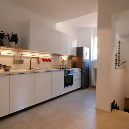 イゾラ リベラ ミラノ