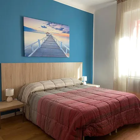 Golden House Arbe Milaan