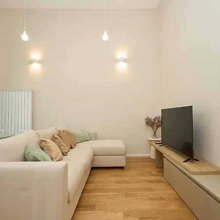 公寓 Atmosphere House 15 Minutes Walk From Duomo