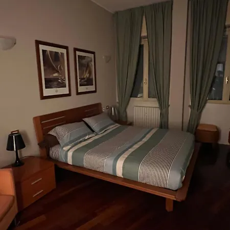 Ampio Ed Elegante Bilocale Apartmán *